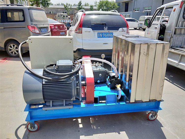 冷熱水高壓清洗機 冷熱水高壓清洗機